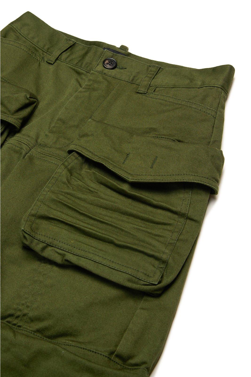 Shop Dsquared2 Logo Plaque Cargo Pants In Green