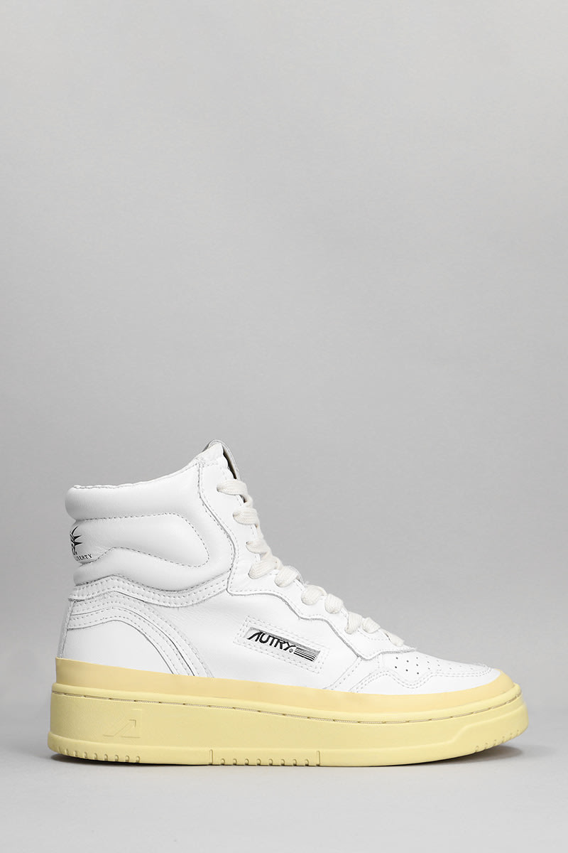 Autry Liberty Fox Sneakers In White Leather