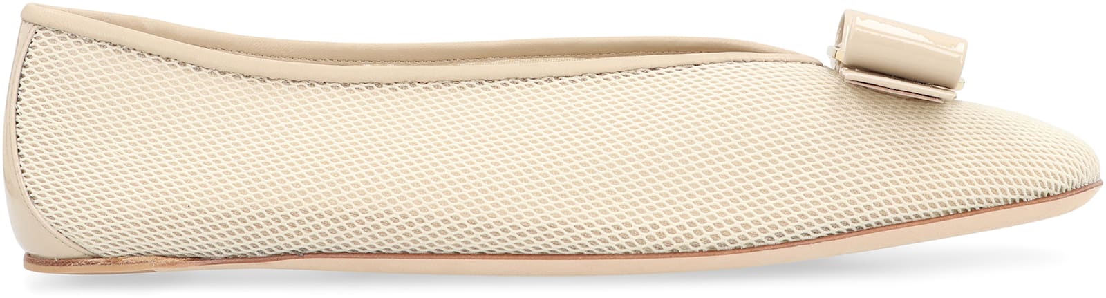 Ferragamo Bow Mesh Round Toe Ballet Flats In Grey