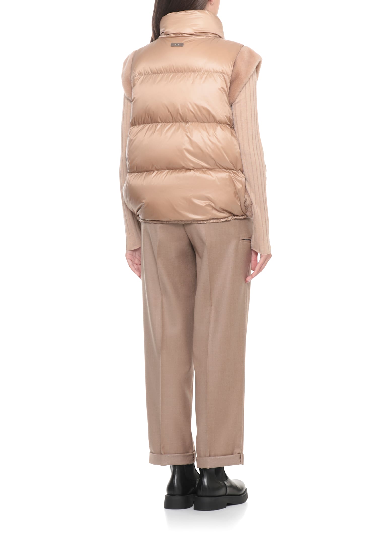 Peserico Sleeveless And Quilted Down Jacket In Brown