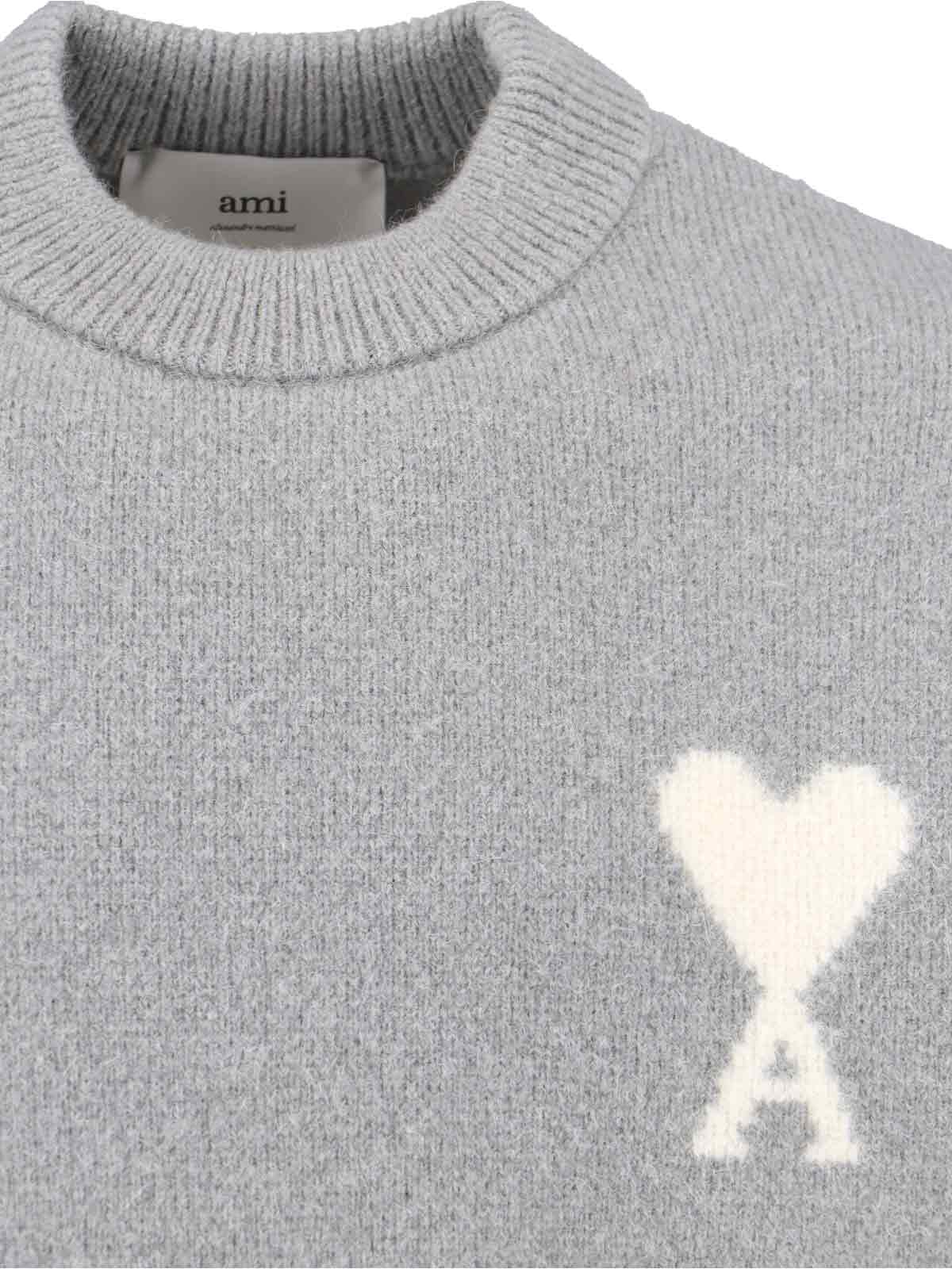 Ami Alexandre Mattiussi Ami Round Neck Sweater With Logo Detail And Ribbed Finishes In Gray