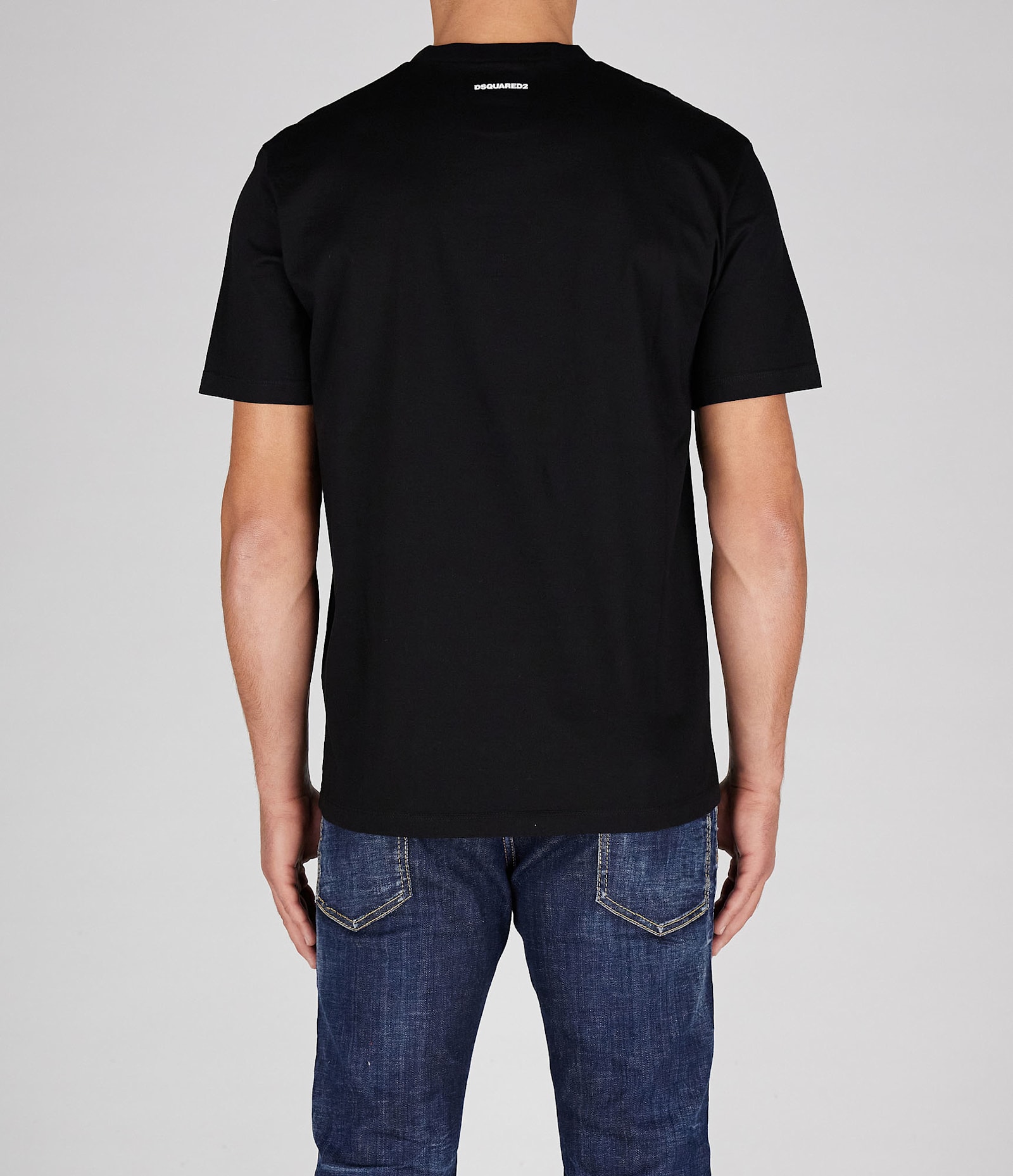 Shop Dsquared2 T-shirts In Black