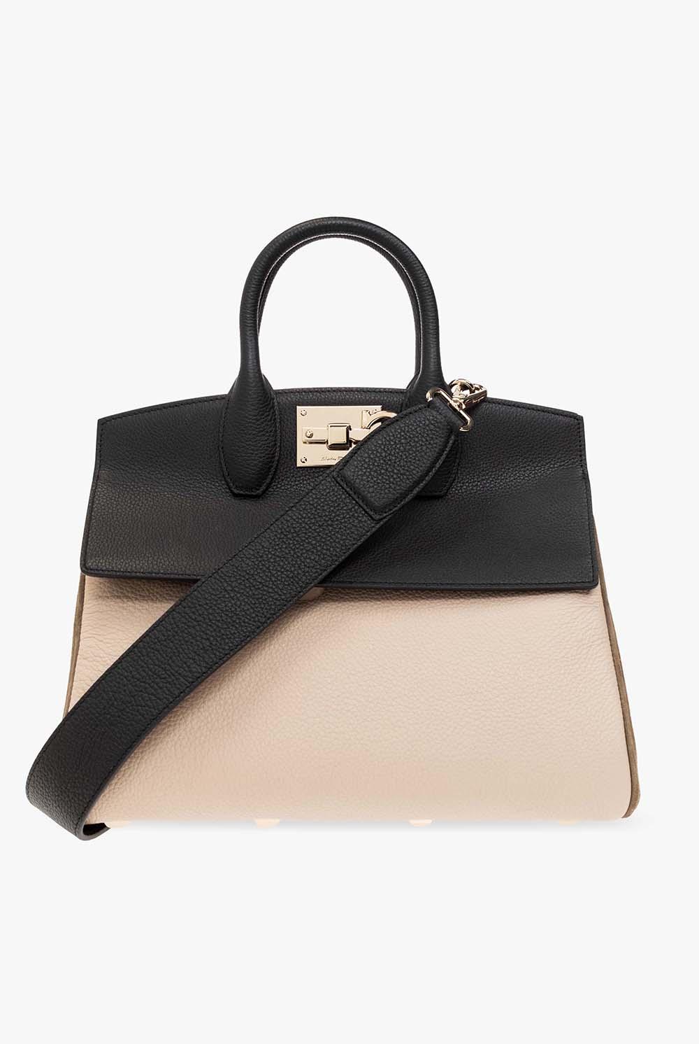 FERRAGAMO 芳ばしく STUDIO BAG Nero/middle