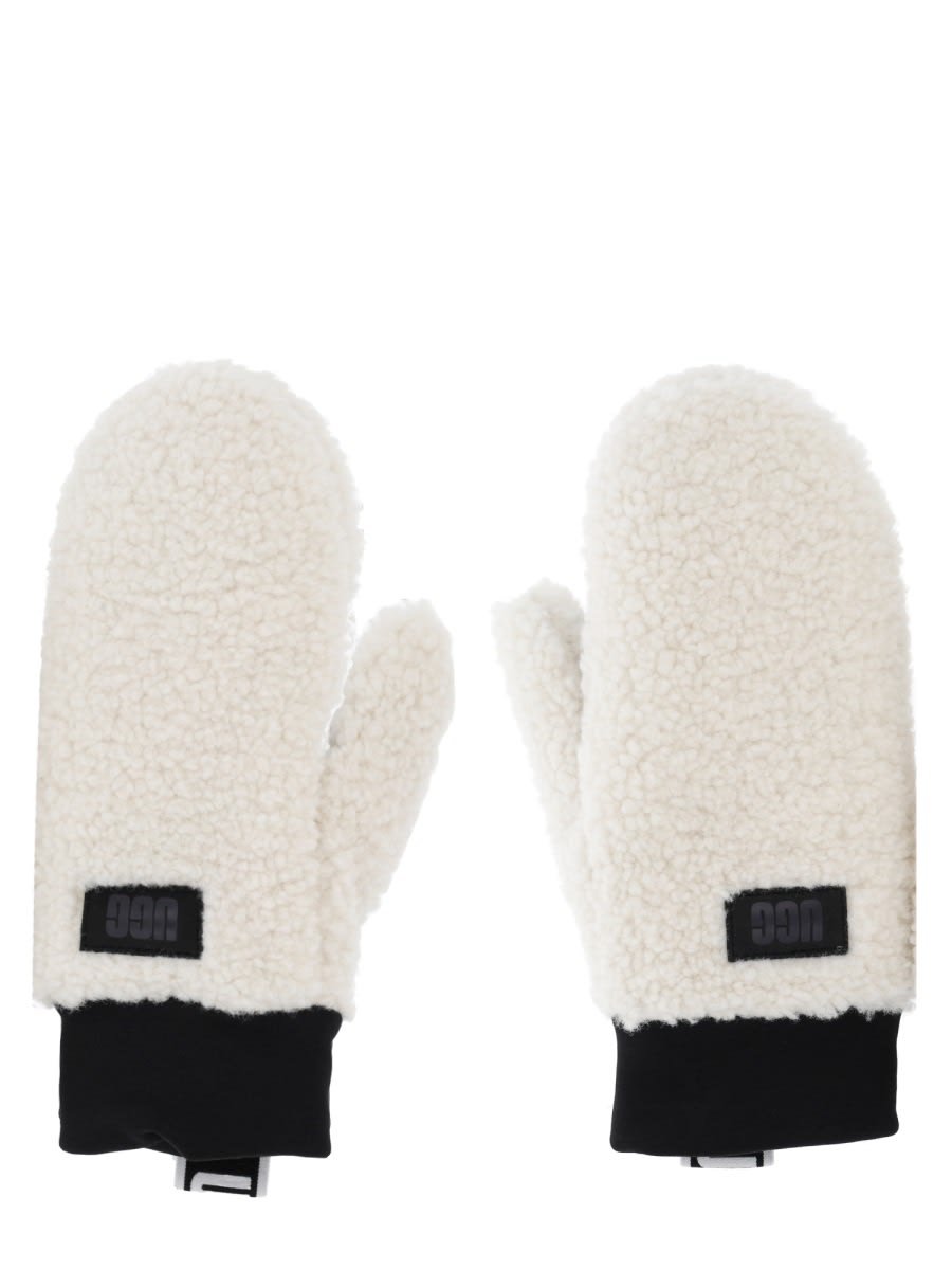 Ugg Fluff Fleece Knobs In White