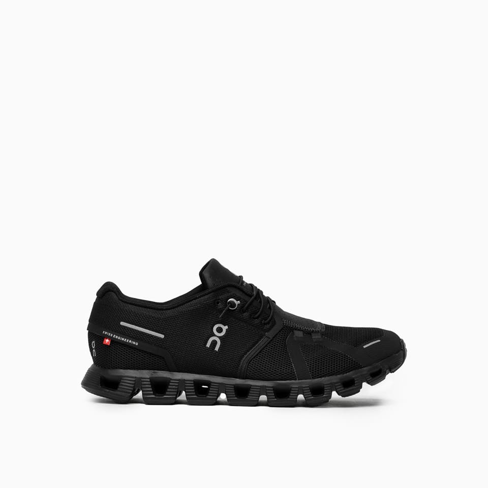 On Cloud 5 Waterproof Sneakers 59.98842 In All Black