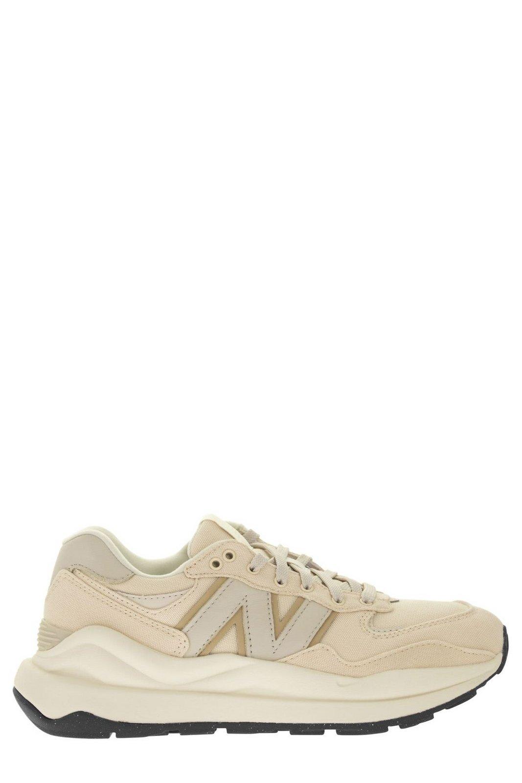 New Balance Panelled Lace-up Sneakers