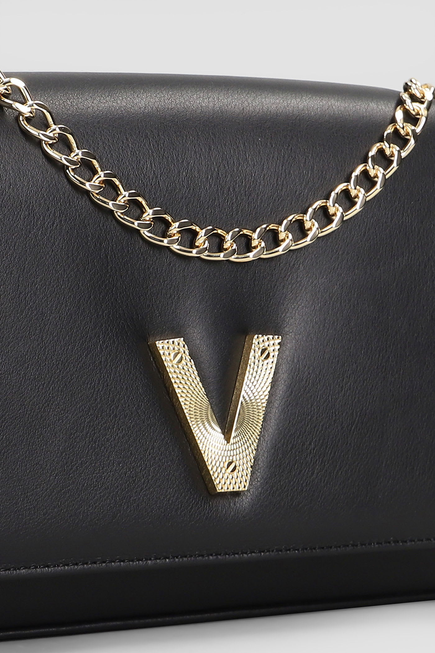 Via Roma 15 Shoulder Bag In Black Leather In Black