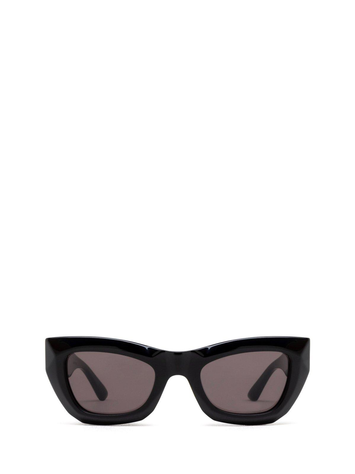 Cat Eye Frame Sunglasses