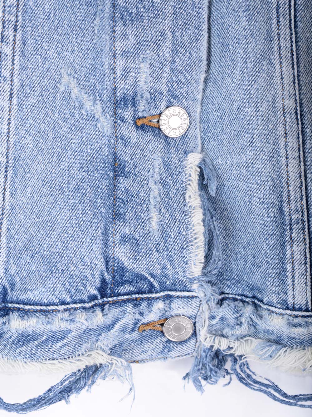 Shop Agolde Denim Buttoned Jeans In Fray