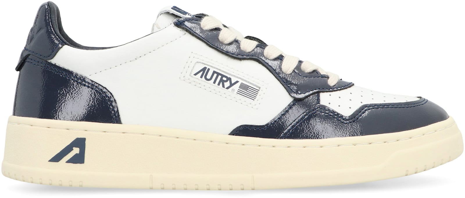 Autry Medalist Leather Low-top Sneakers In White