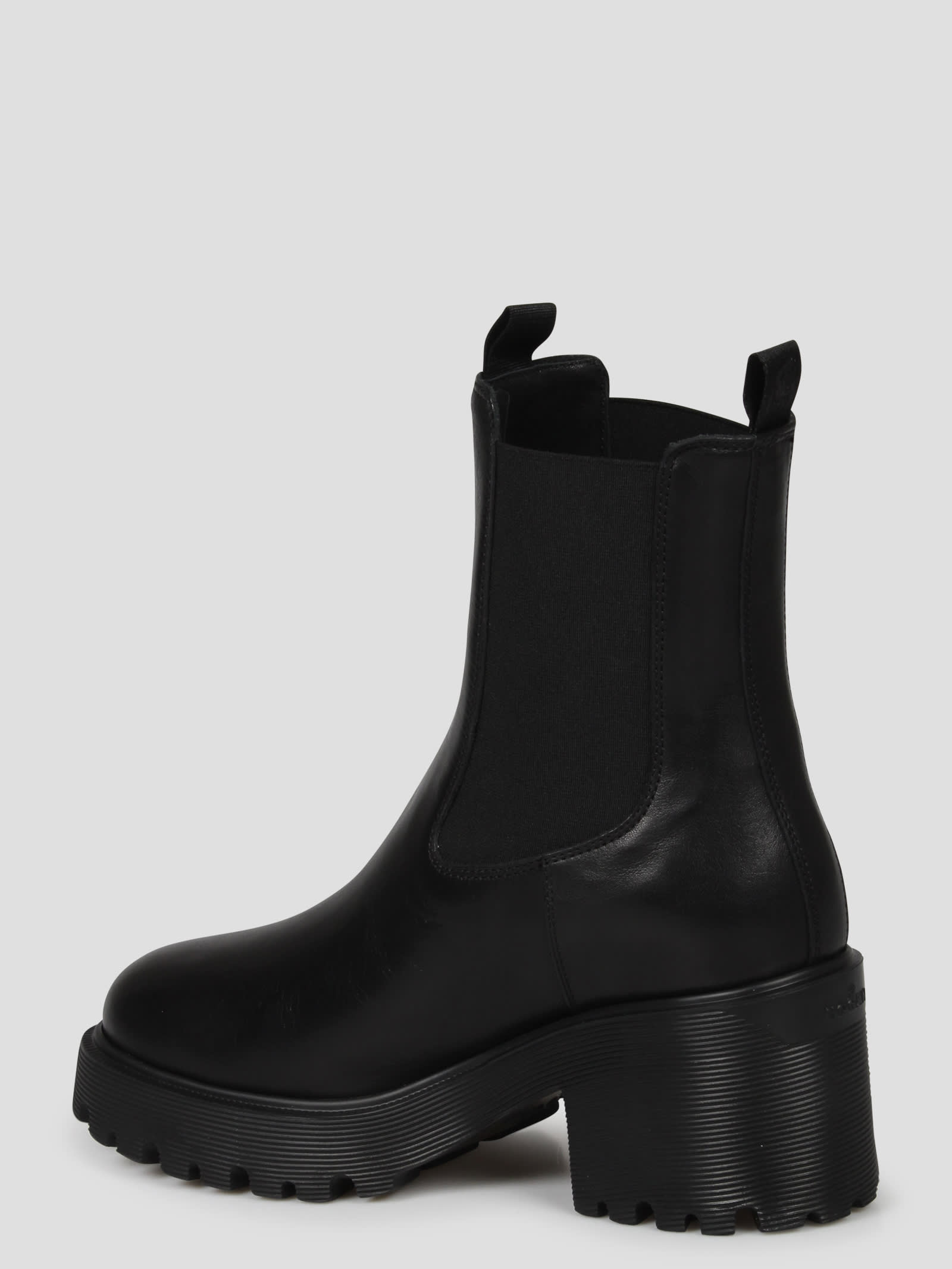 Shop Hogan H649 Chelsea Boots In Black