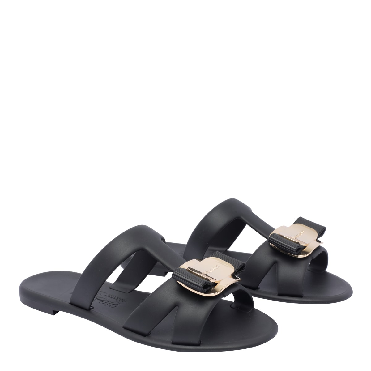 サンダル・ミュール FERRAGAMO ACQUA LEATHER SANDALS 781485a051a3bfb94b642193034924