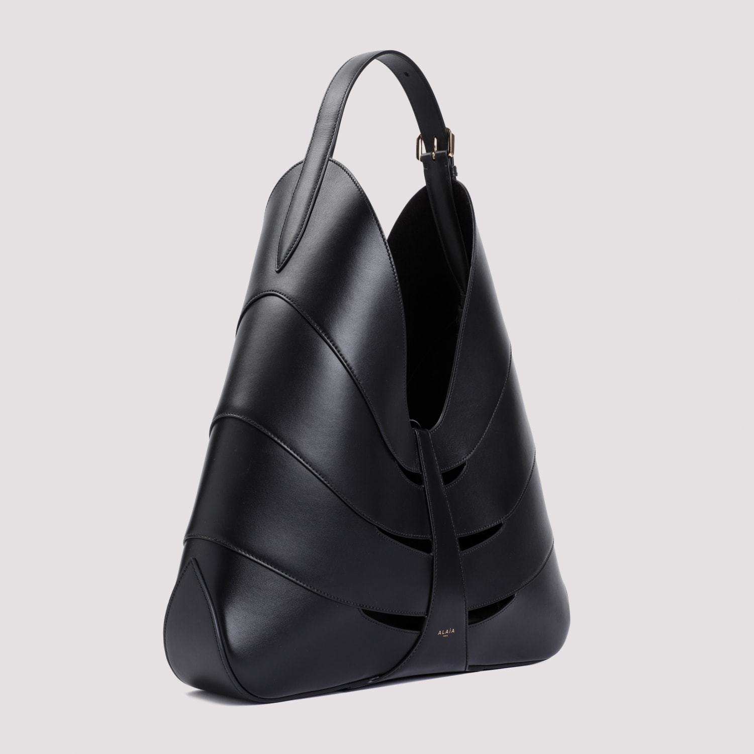 Shop Alaïa Delta Hobo Bag In Noir