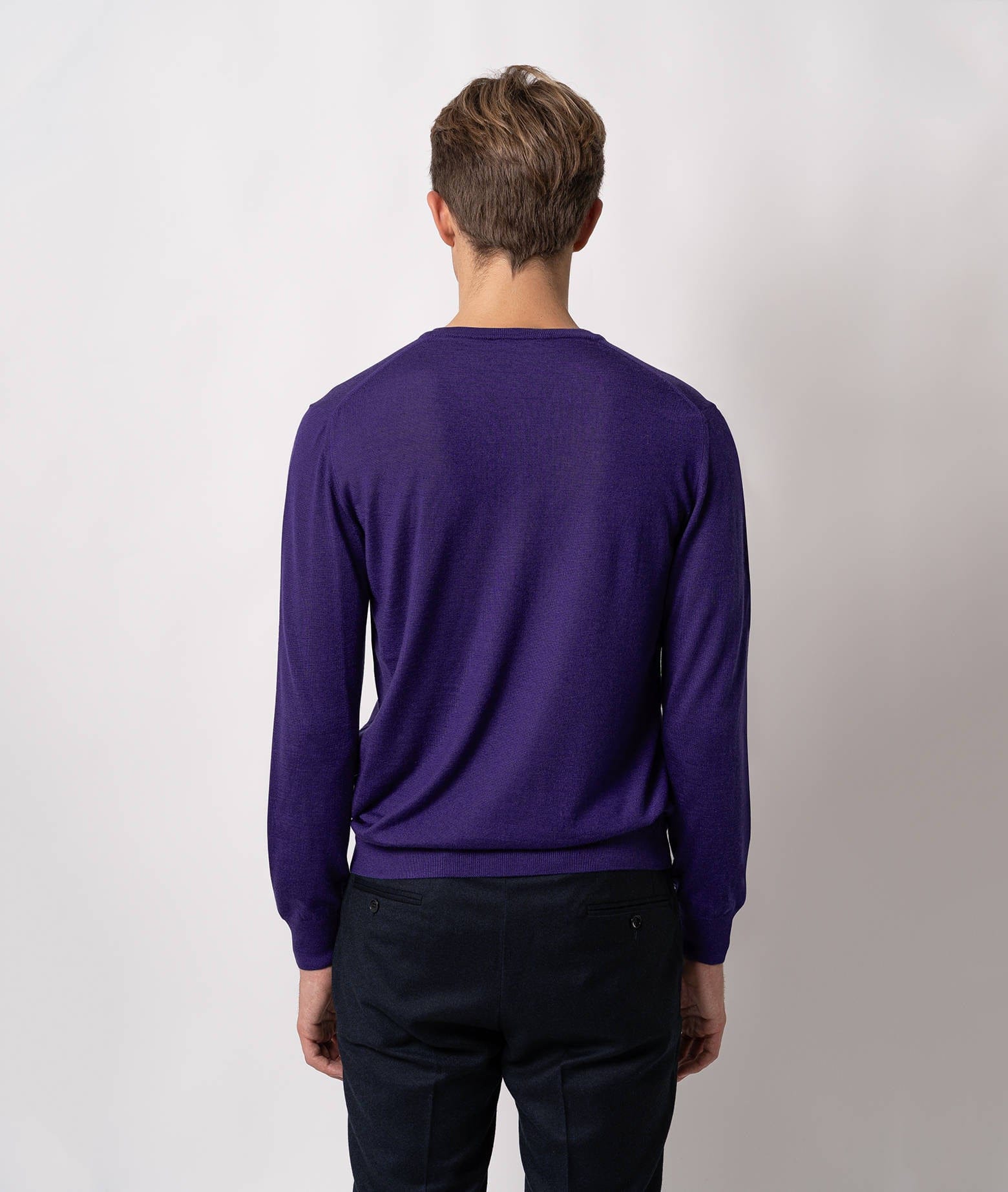 Larusmiani V-neck Sweater Pullman Sweater In Purple