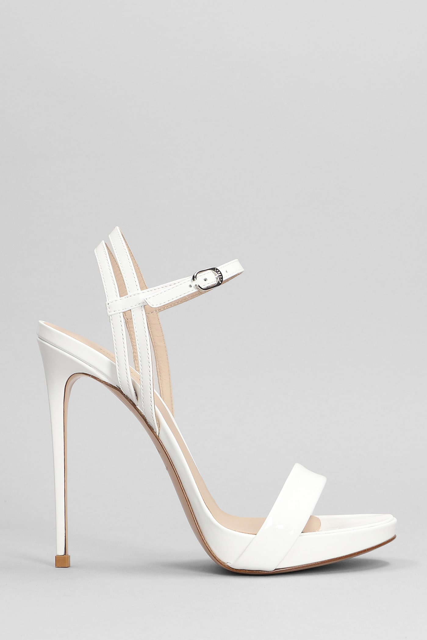 LE SILLA GWEN SANDALS IN WHITE PATENT LEATHER