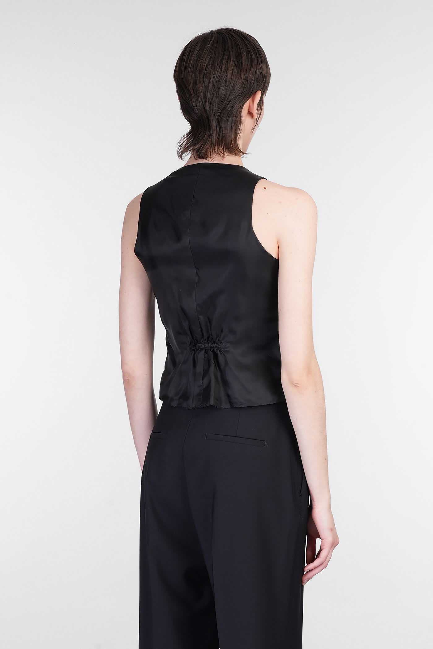 TAGLIATORE GISELLE VEST IN BLACK WOOL