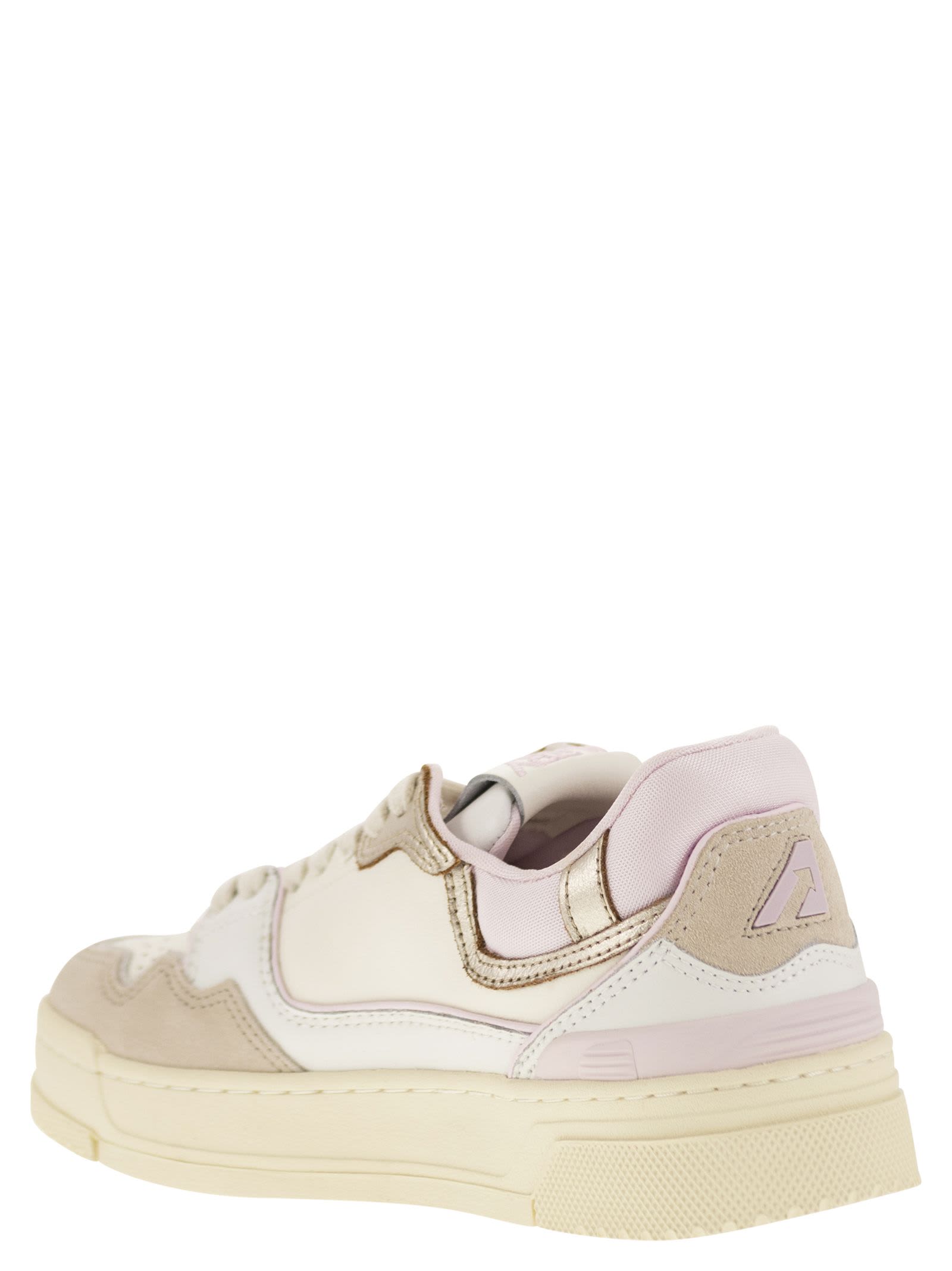 Shop Autry Clc - Womens Low Sneaker In White/pink