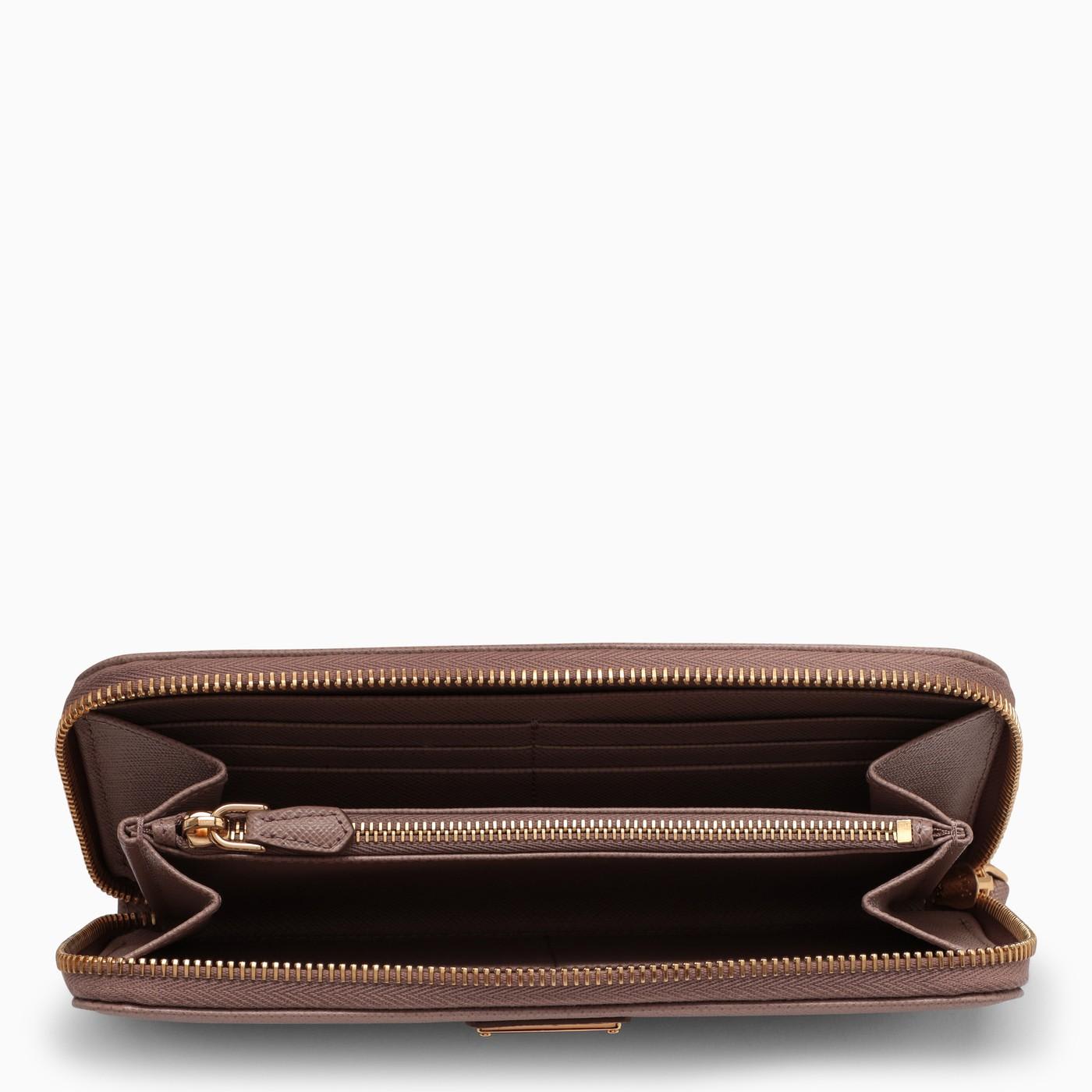 Prada Textured Leather Wallet With Gold-tone Hardware In F0236