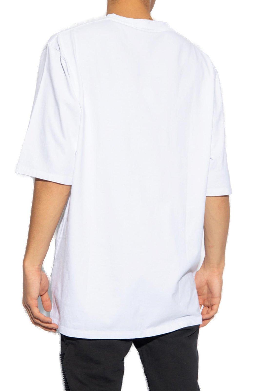 Shop Balmain Logo Detailed Crewneck T-shirt In Bianco/nero