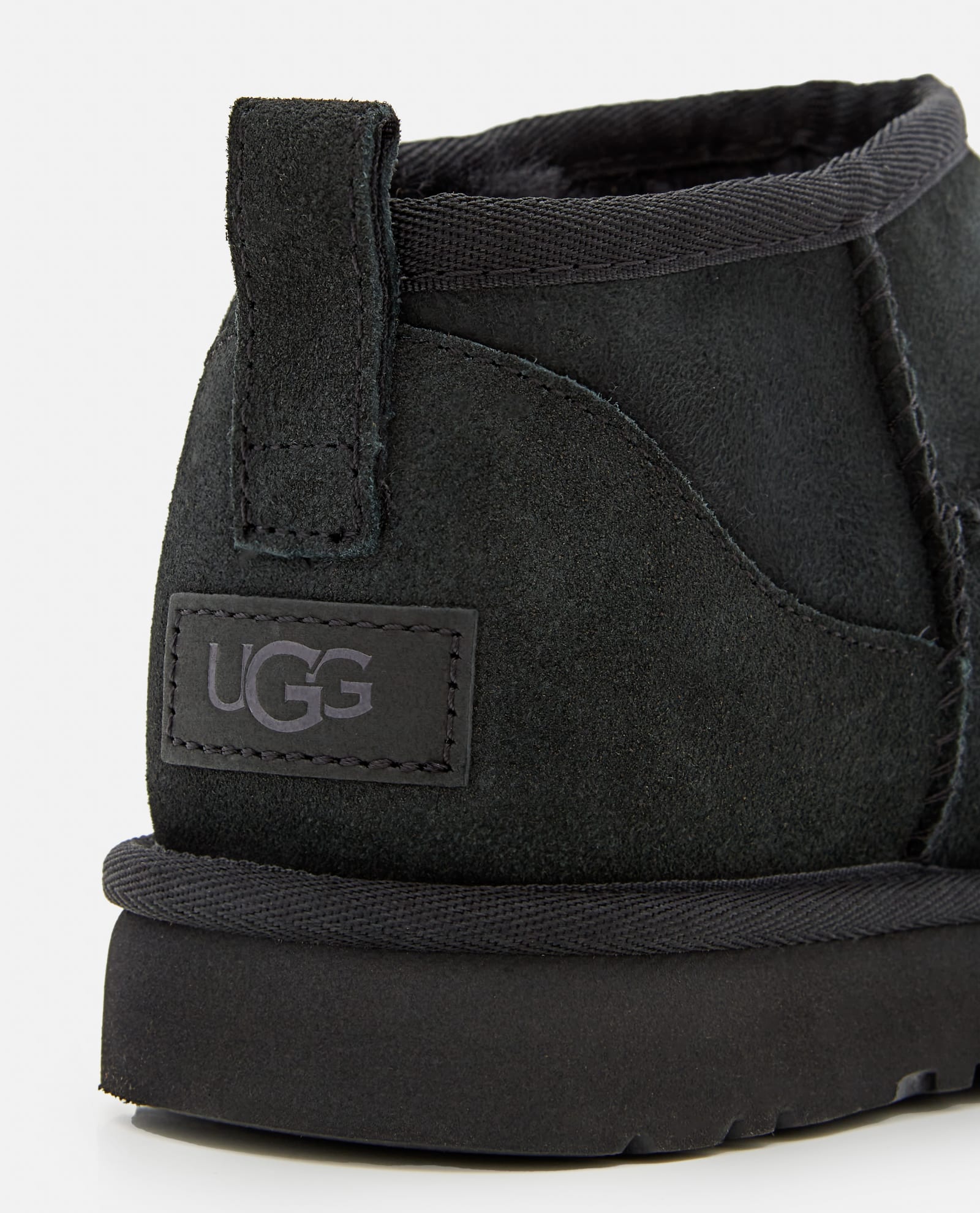 Ugg Classic Ultra Mini Black Ankle Boots With Shearling Lining In Leather Woman In Black