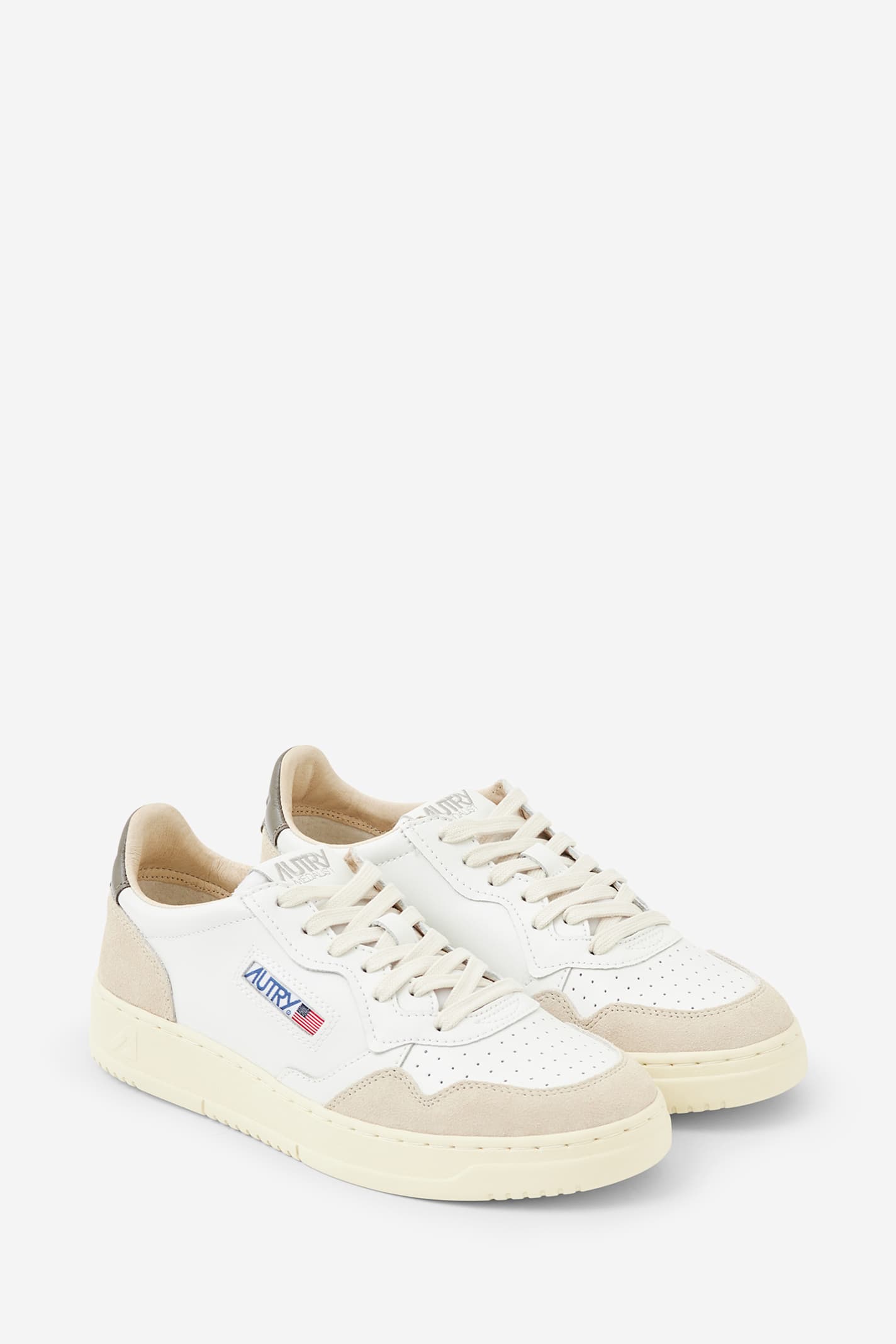 Autry 01 Low Sneakers In White