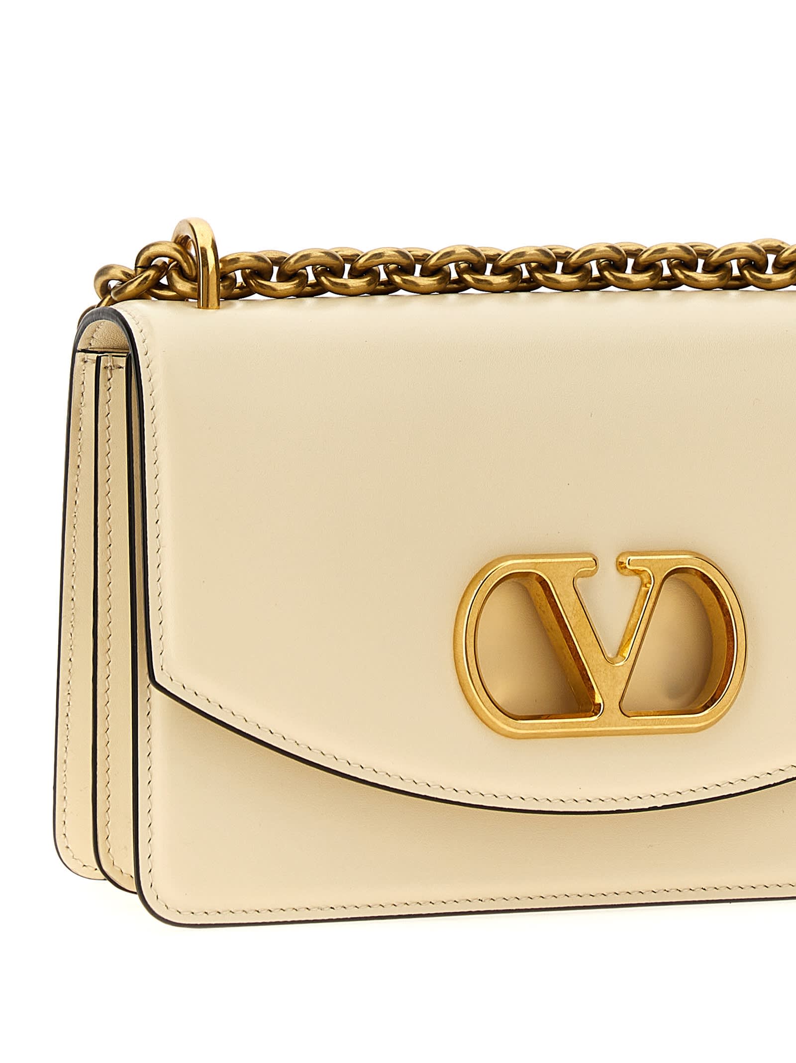Valentino 'vain' Shoulder Bag Chain Strap In White