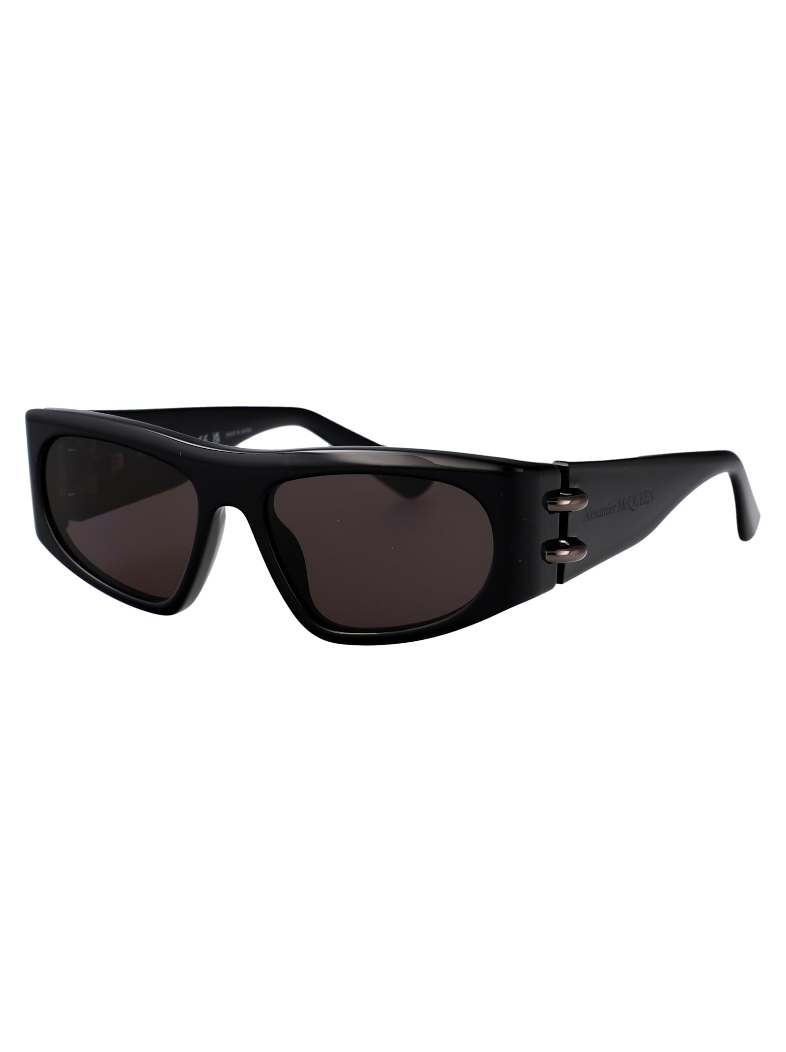 Alexander Mcqueen Am0471s Sunglasses In Black-black-grey