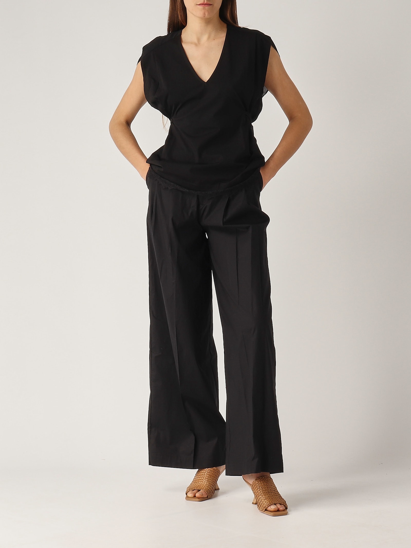 Twinset Black Cotton Blended Top With Rear Tie Fastening In Nero