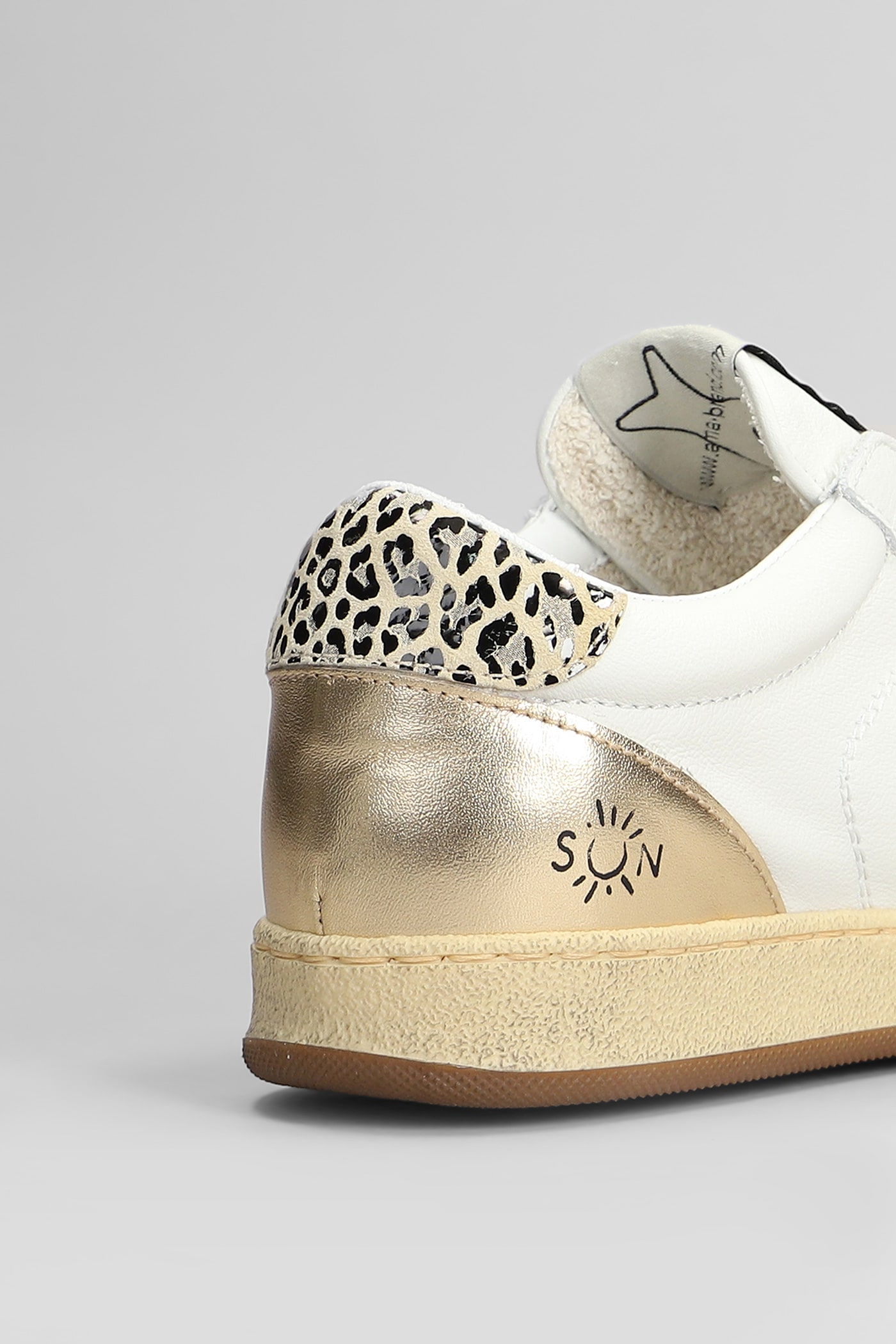 Ama Brand Sneakers In White Leather In White