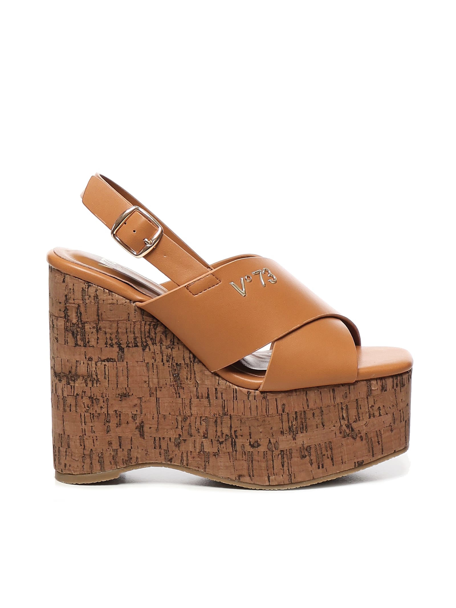 V73 Kornelia Wedges