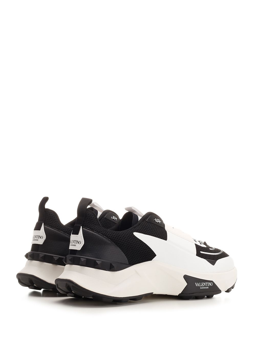 Shop Valentino Sneaker Low Top True Act In White