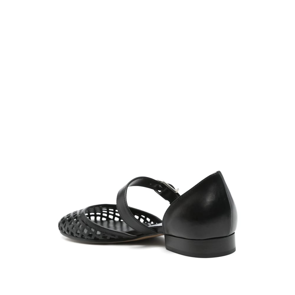 Durazzi Milano Cut Out-detail Ballet Flats In Black