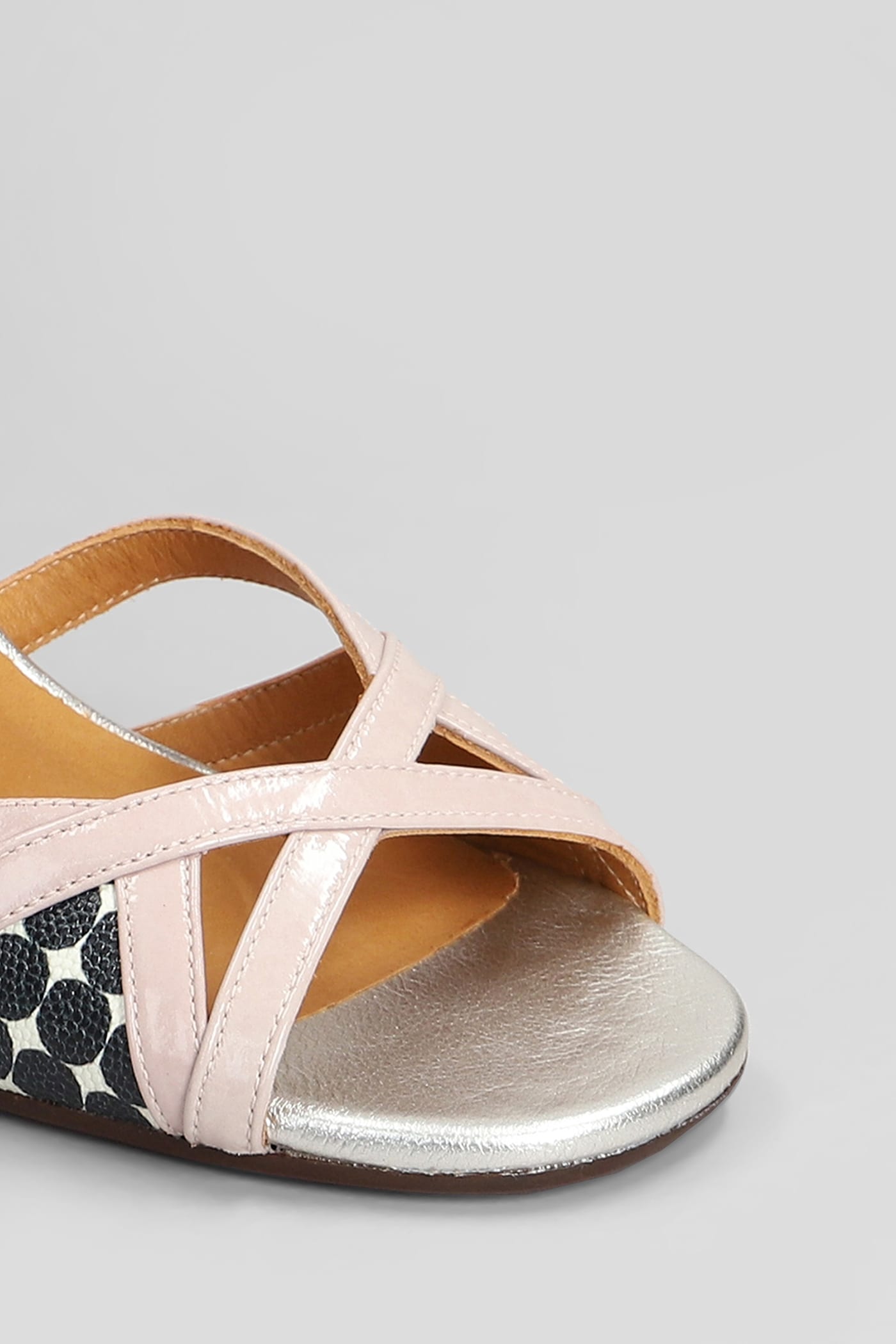 Chie Mihara Bemon Sandals In Rose-pink Leather In Rose-pink