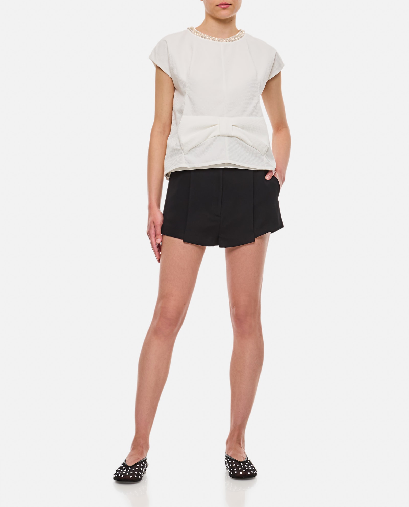 Shop Khaite Calman Shorts In Black