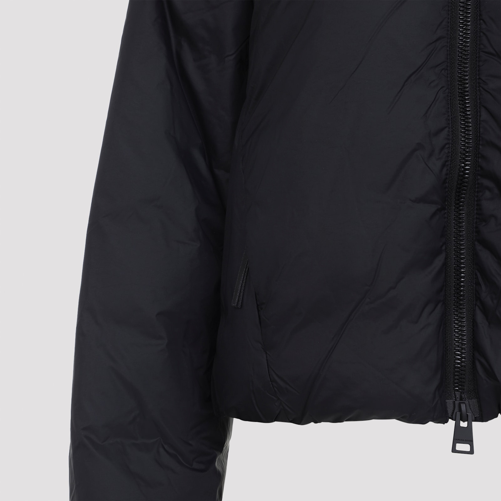 Canada Goose Cropped Puffer Jacket With Concealed Zipper In Black