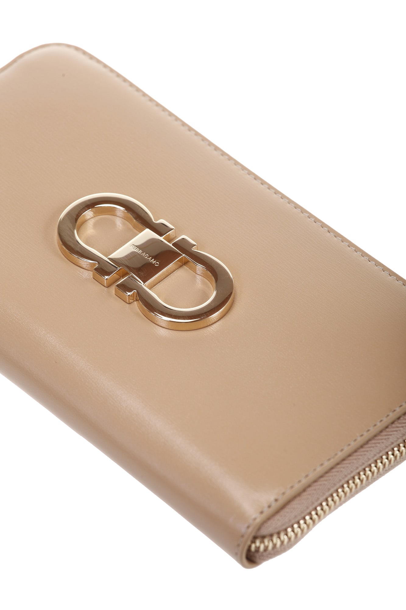 Shop Ferragamo Salvatore  Wallets Camel