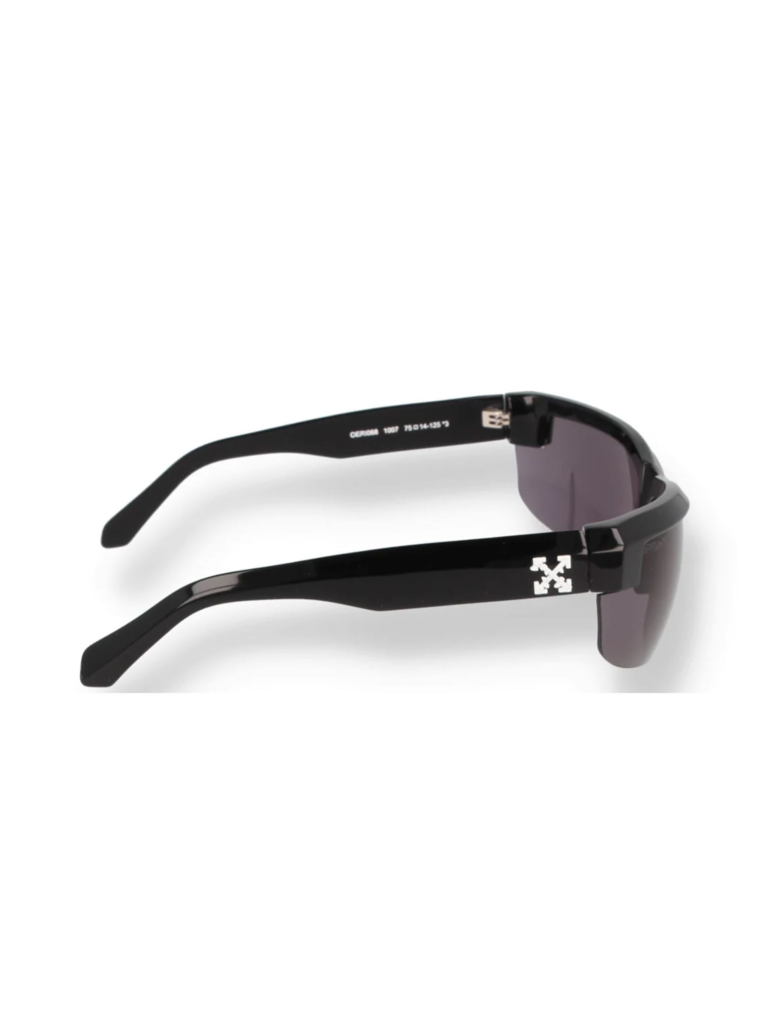 Shop Off-white Toledo Sunglasses Sunglasses In Black