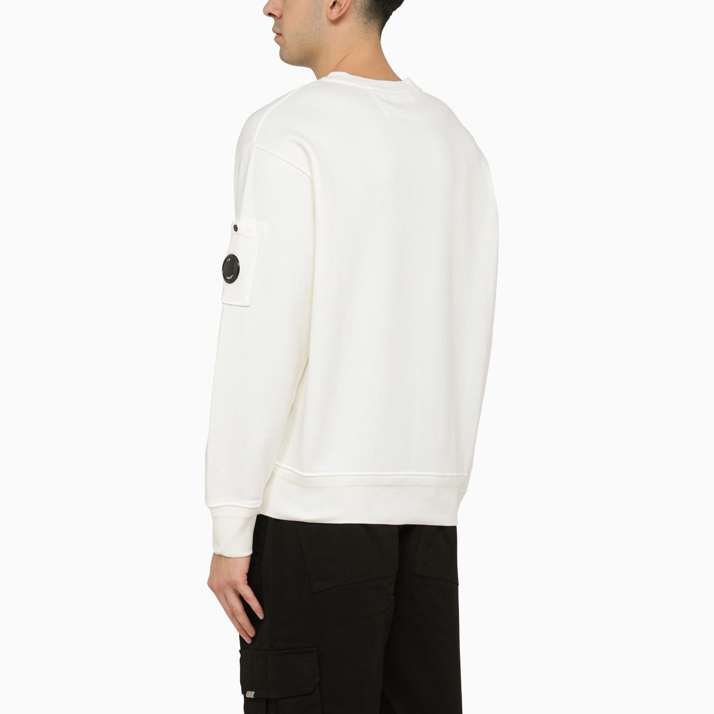 Shop C.p. Company Gauze-coloured Crewneck Sweater With Lens Detail Fleece In Gauze White