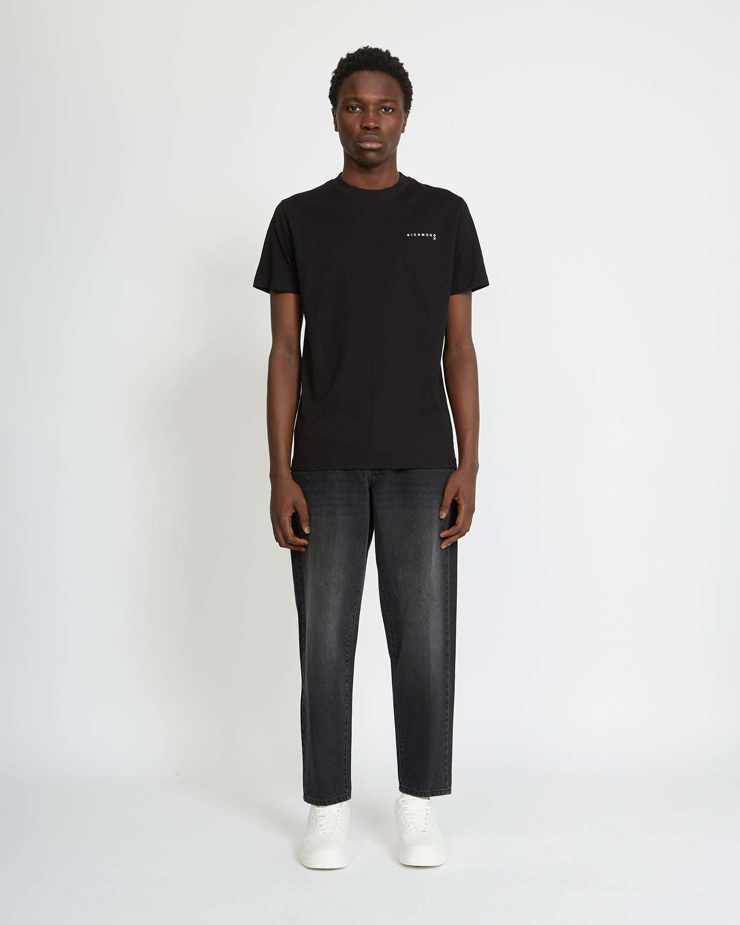 John Richmond T-shirt With Contrasting Logo And Print In Nero