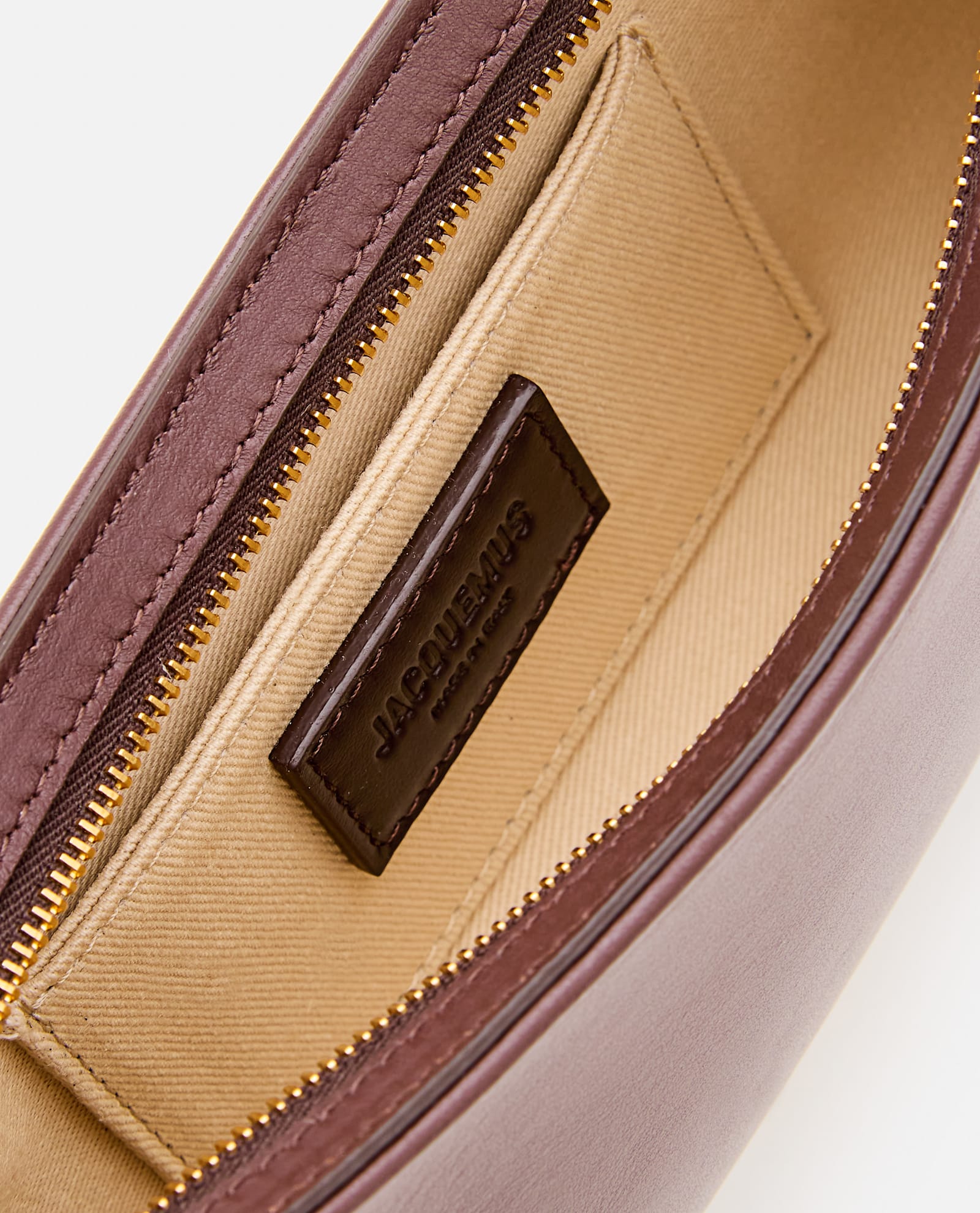 Jacquemus Le Bisou Perle Leather Shoulder Bag In Burgundy
