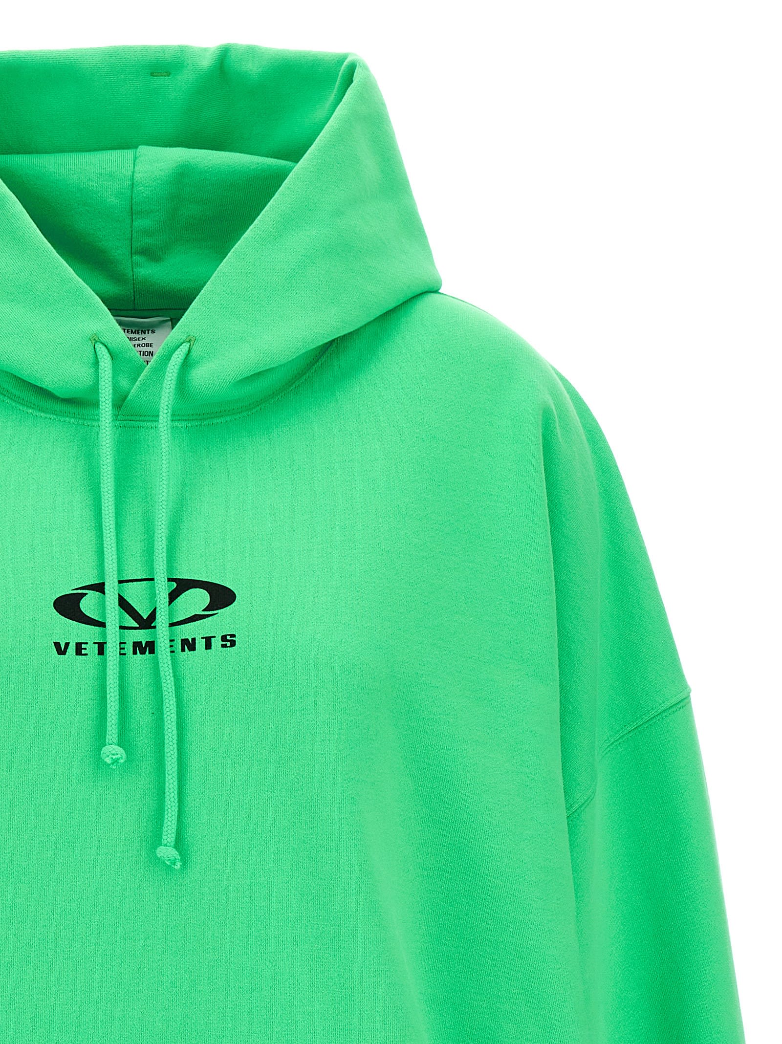 Vetements Oval Logo Hoodie With Drawstring Hood In Green