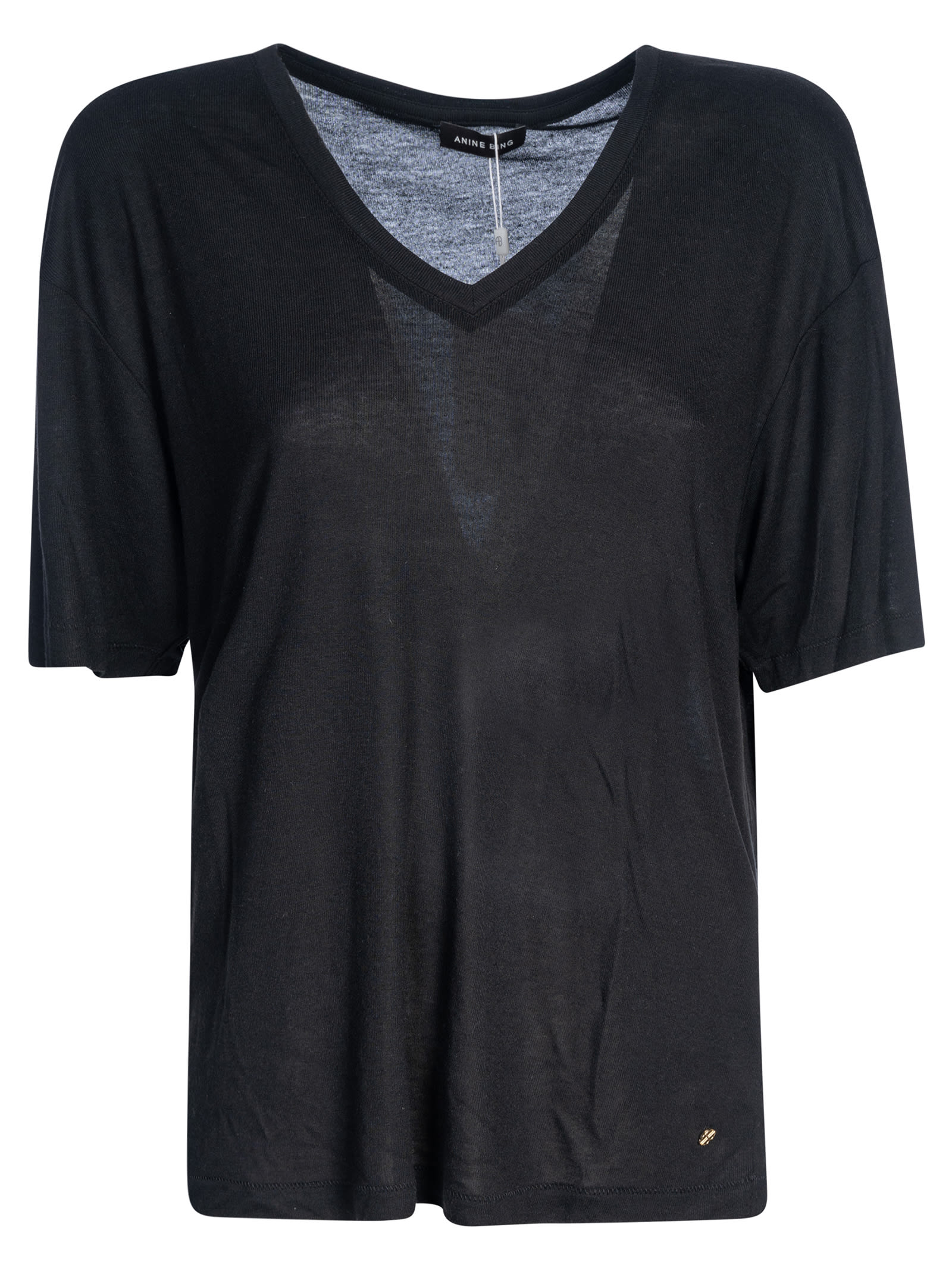 V-neck T-shirt