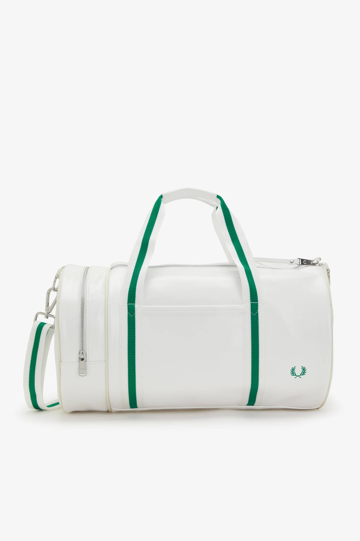 Fred Perry Fp Classic Barrel Bag In Snwwhite Fpgreen
