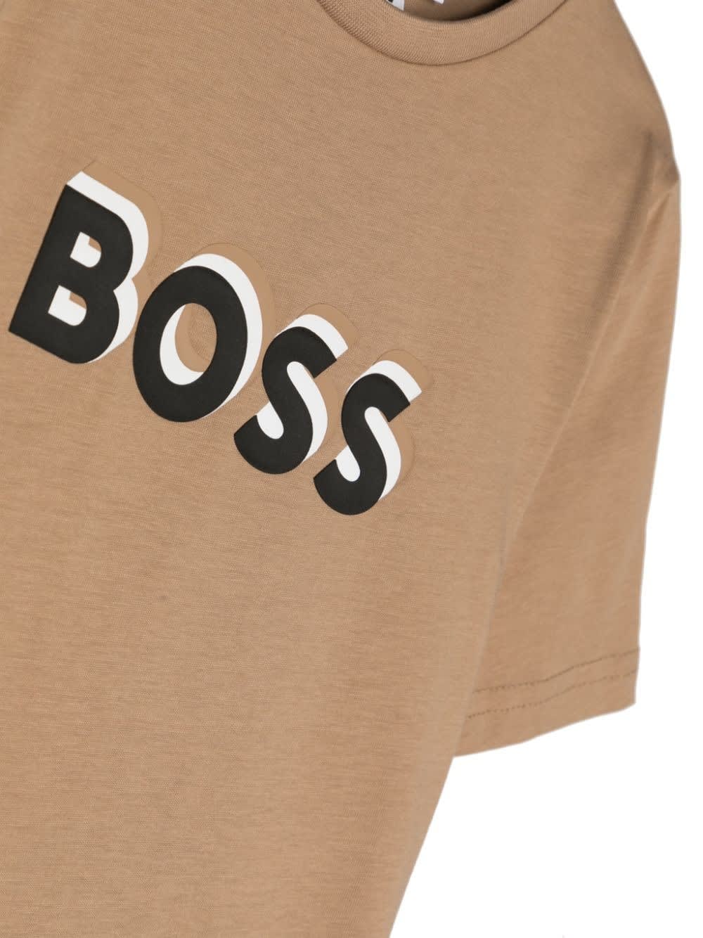 Shop Hugo Boss T-shirt Con Logo In Beige