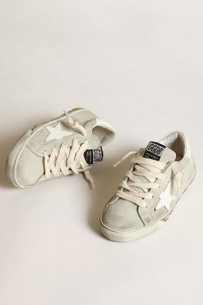 Shop Golden Goose Sneakers With Logo In Bianco-ghiaccio