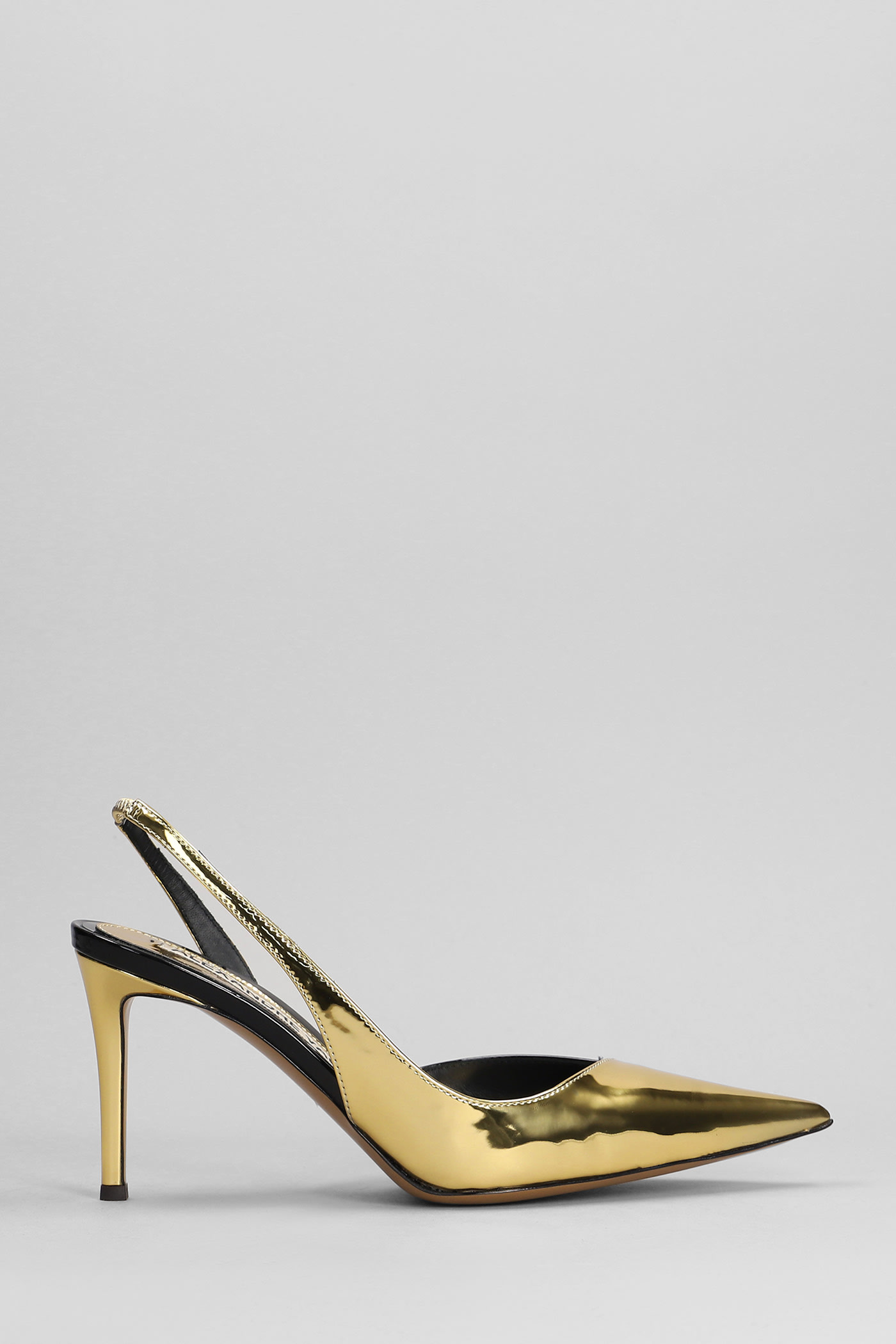 Pumps In Gold Leather