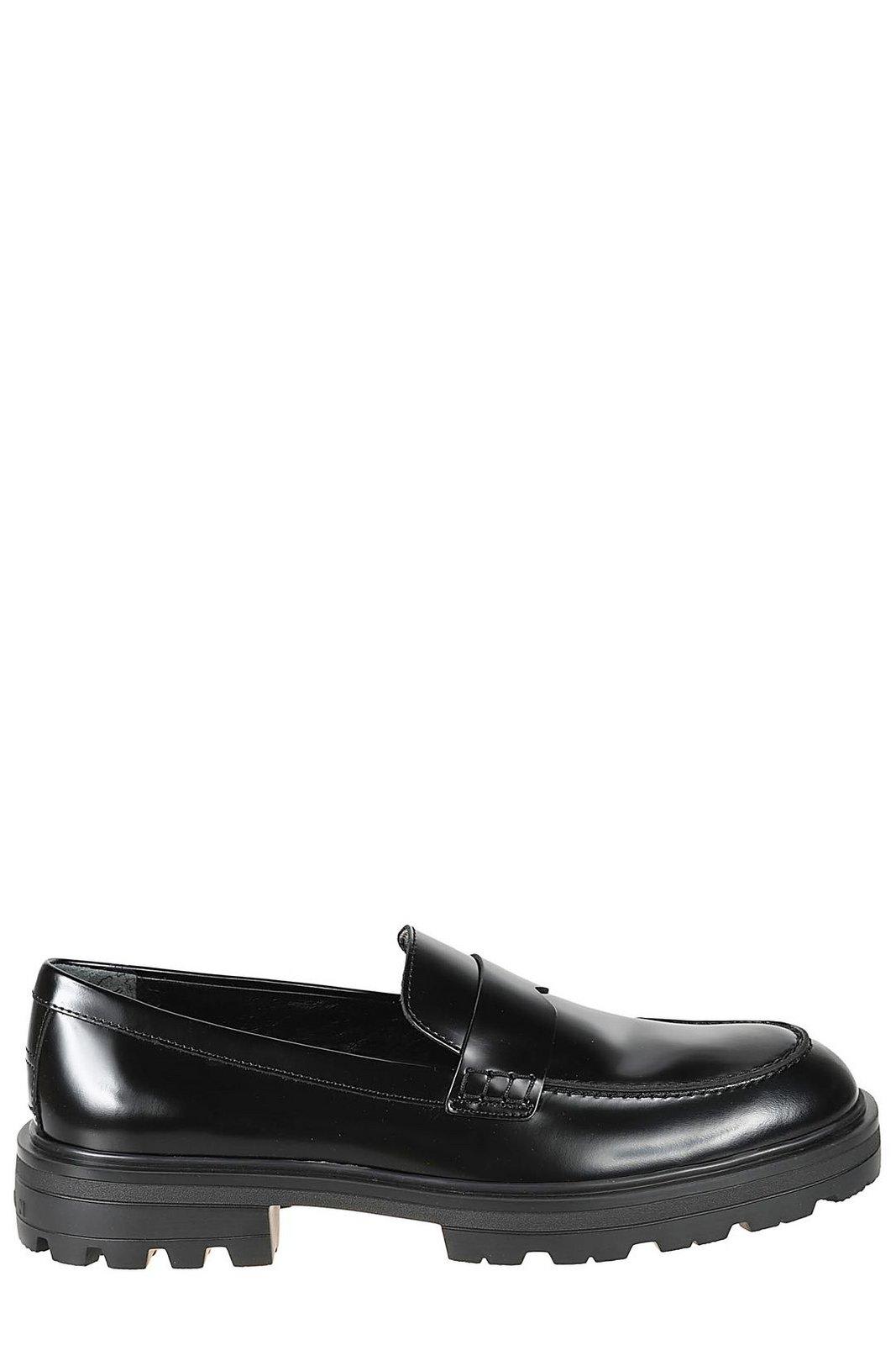 Shop Hogan H673 Round-toe Loafers In Black