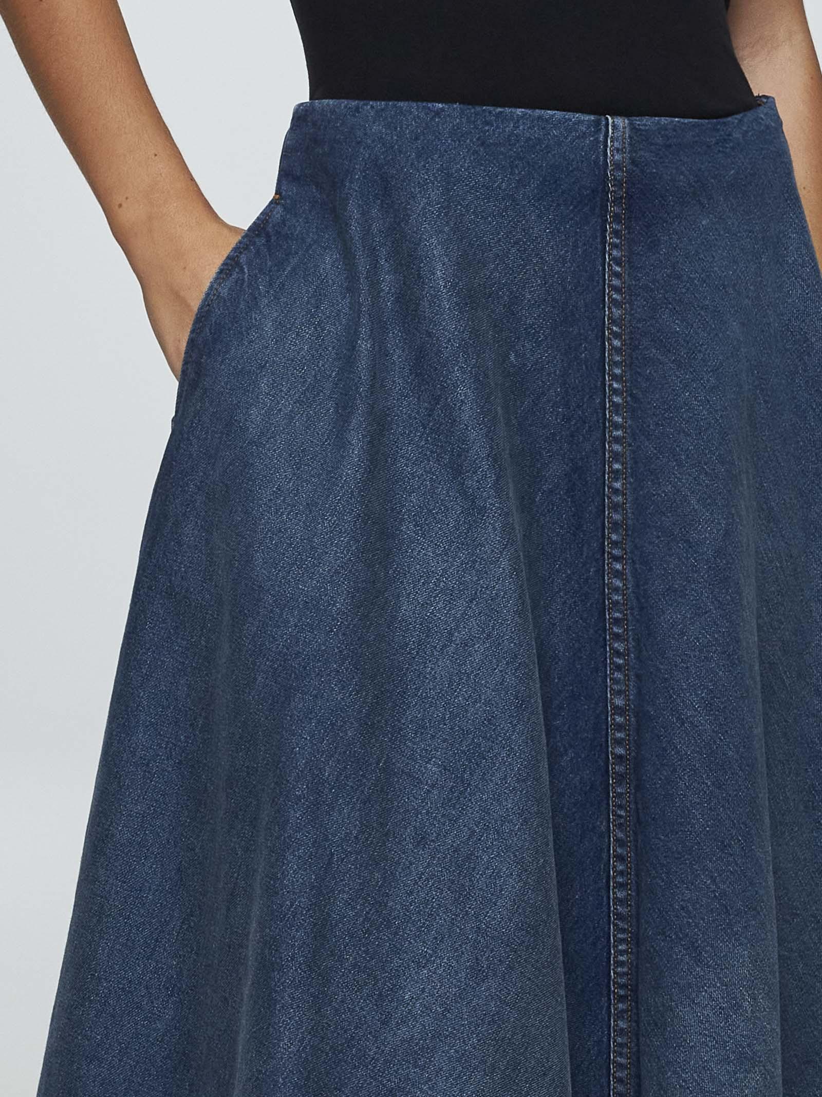 Shop Khaite Renta Denim Skirt In Blu