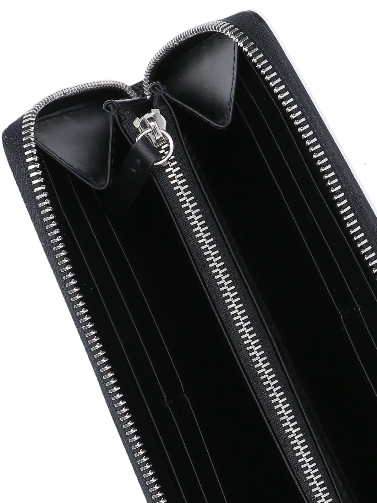 Maison Margiela Four Stitches Zipper Wallet In Black