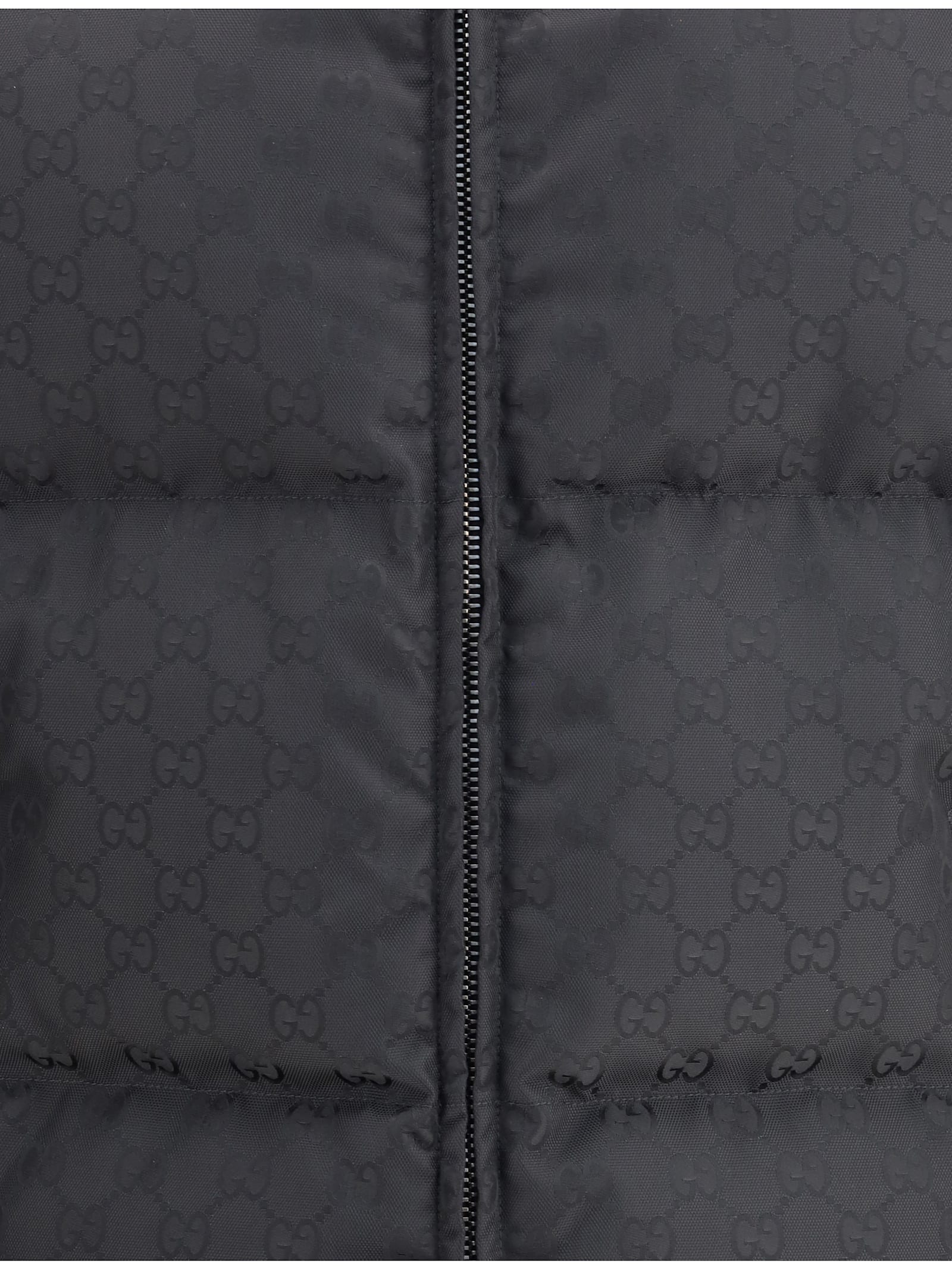 Gucci Gg Patterned Padded Down Jacket In Black